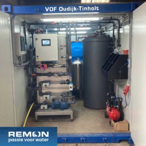 TITAN-UF-installaties-voor-oppervlaktewater-opgeleverd-door-Remon-Van-OS-Uithuizerrmeeden-en-VOF-Oudijk-Tinholt-Zeewolde-foto-9