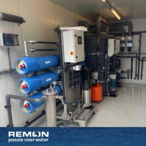 Geisoleerde container met waterbehandeling voor Urker vishandel